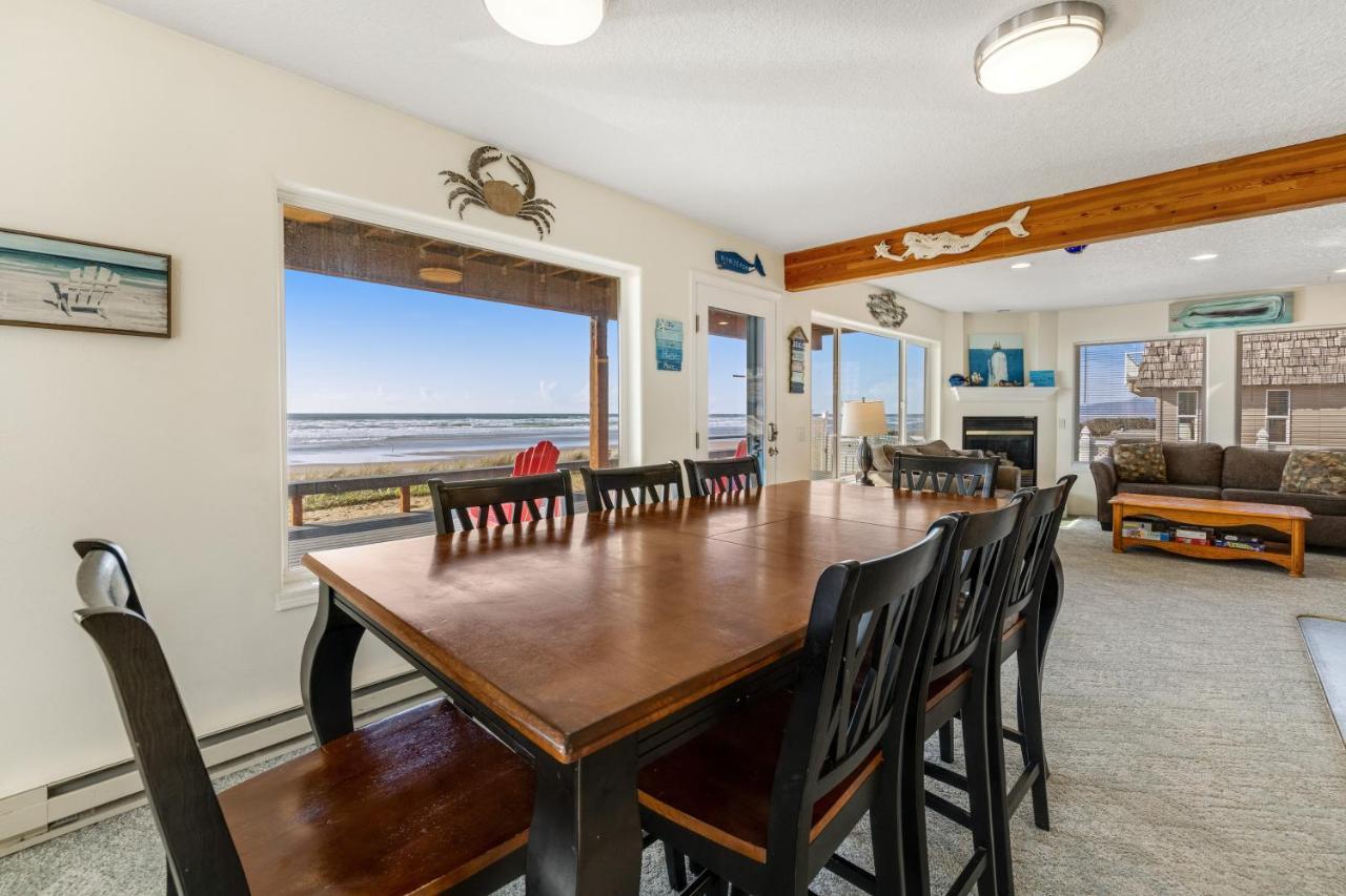 Ace'S Beach House Rockaway Beach Buitenkant foto
